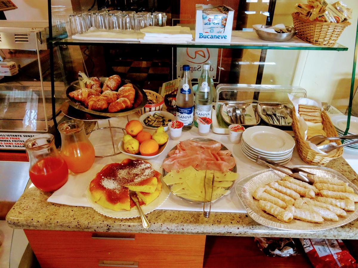 Residenza Il Giglio Bed and Breakfast Mozzecane Buitenkant foto